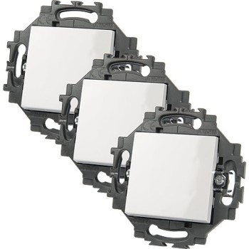 Buton cu revenire Dahlia, Gewiss GW35021W, 250 V, 10A, alb Buton cu revenire Dahlia, Gewiss GW35021W, 250 V, 10A, alb